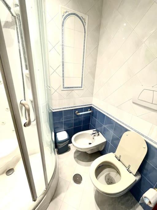 Colosseum Charming Stay Rome Bagian luar foto